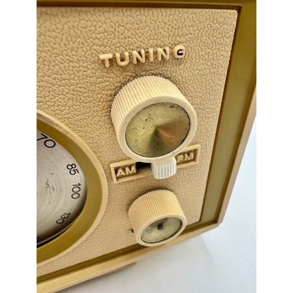 Vintage Sears Silvertone Transistor Radio Mid Century Model 2026 Works! - Picture 3 of 16